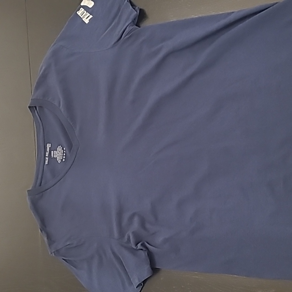 True Religion Men's T-Shirt Large